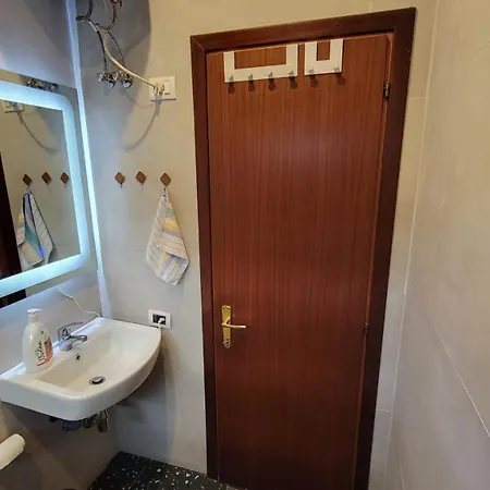 Cozy Villa, Golem Beach. * Golem (Tirana)